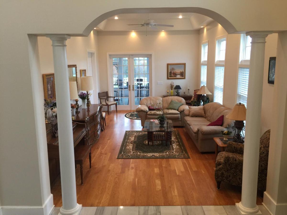 Loudoun Valley Manor B&B Waterford ภายนอก รูปภาพ