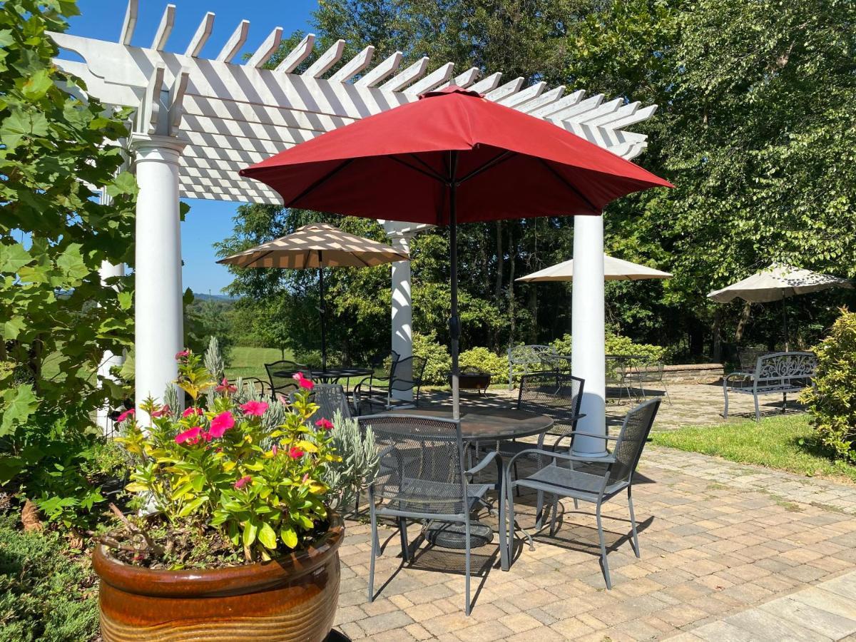 Loudoun Valley Manor B&B Waterford ภายนอก รูปภาพ